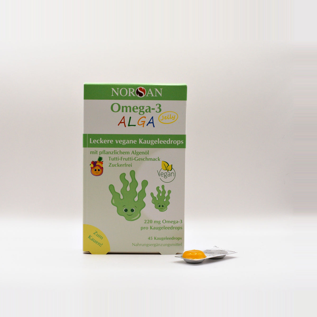 NORSAN Omega-3 ALGA Jelly veganske tyggegeléer med tutti-frutti-smag, æske med 45 stk. og en gelé ude af blisteren